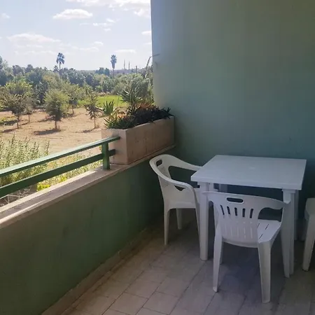 Апартаменти Bilocale Delle Robinie In Baia *